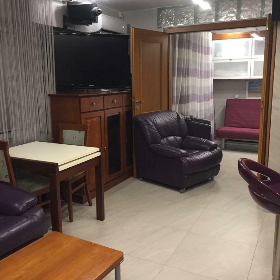 Karmelek Appartamento Varsavia Esterno foto